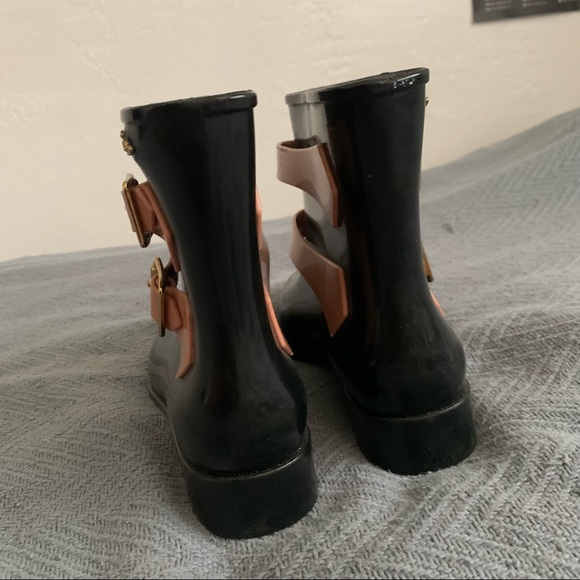 New Melissa x Vivienne Westwood black boots - Picture 4 of 5